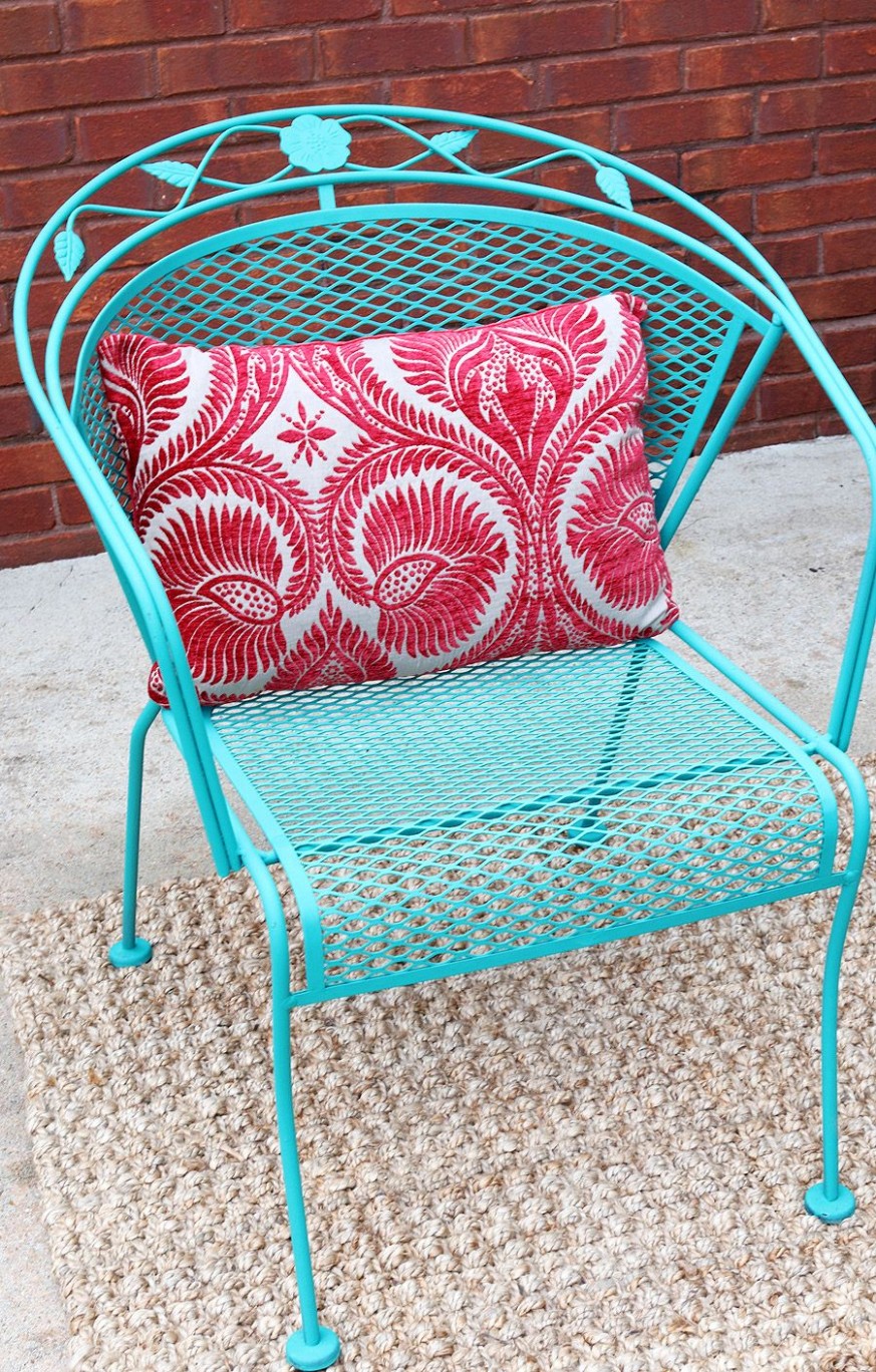 How To Paint Patio Furniture With Chalk Paint® | Painting ..